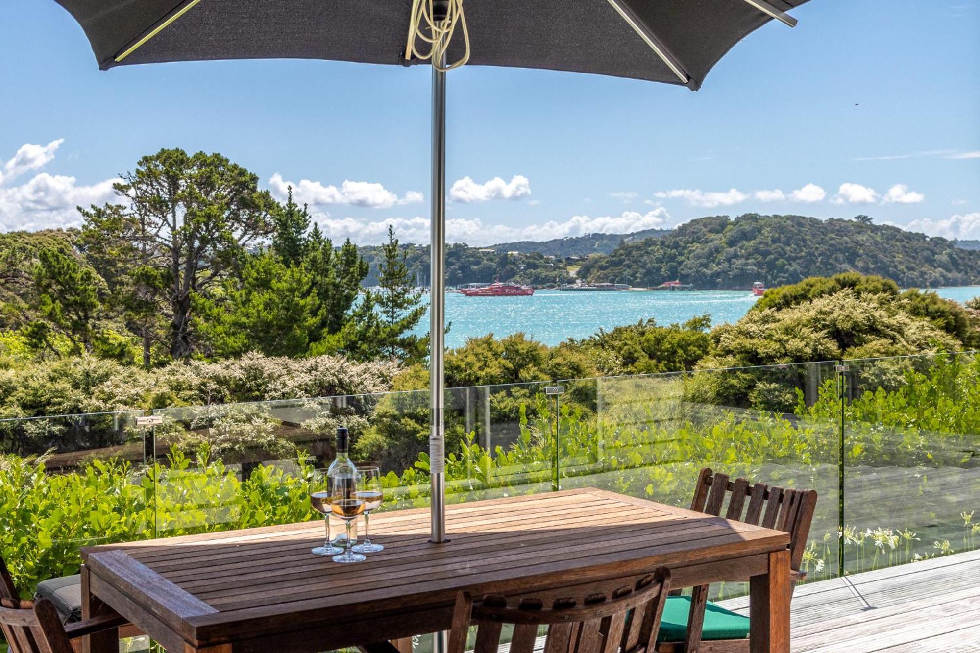Te Whau Bach Apartments - Stay Waiheke Te Whau Bay Exterior photo